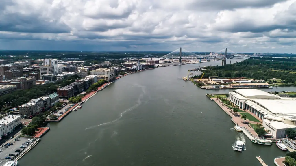 Panoramic view overlooking the Savannah River in Savannah GA