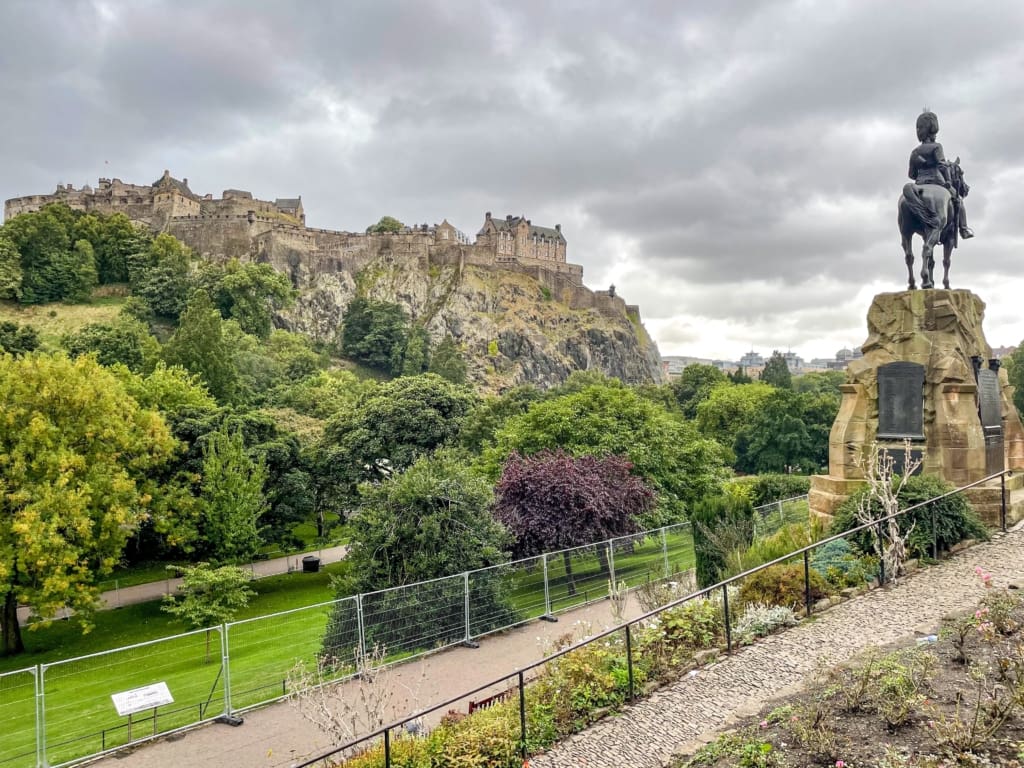 View of the Edinburgh Castle