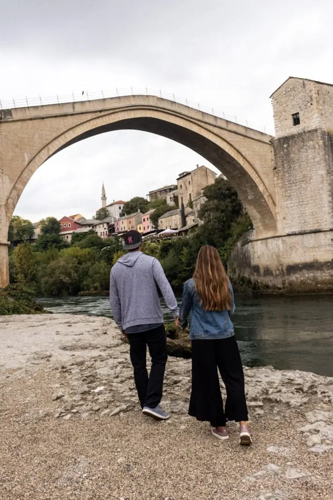 Looking at Stari Most in Mostar