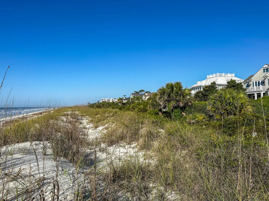 Panoramic shot of the beach in Hilton Head