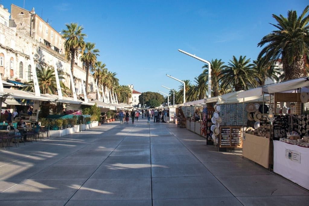 Photo of the promenade with vendors along the street