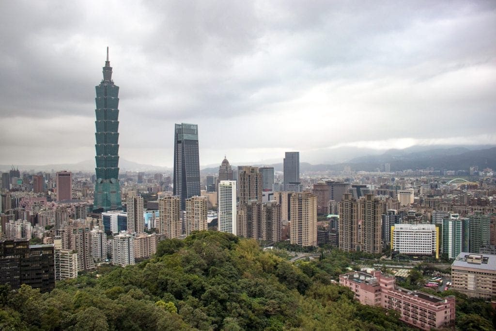 Photo overlooking Taipei