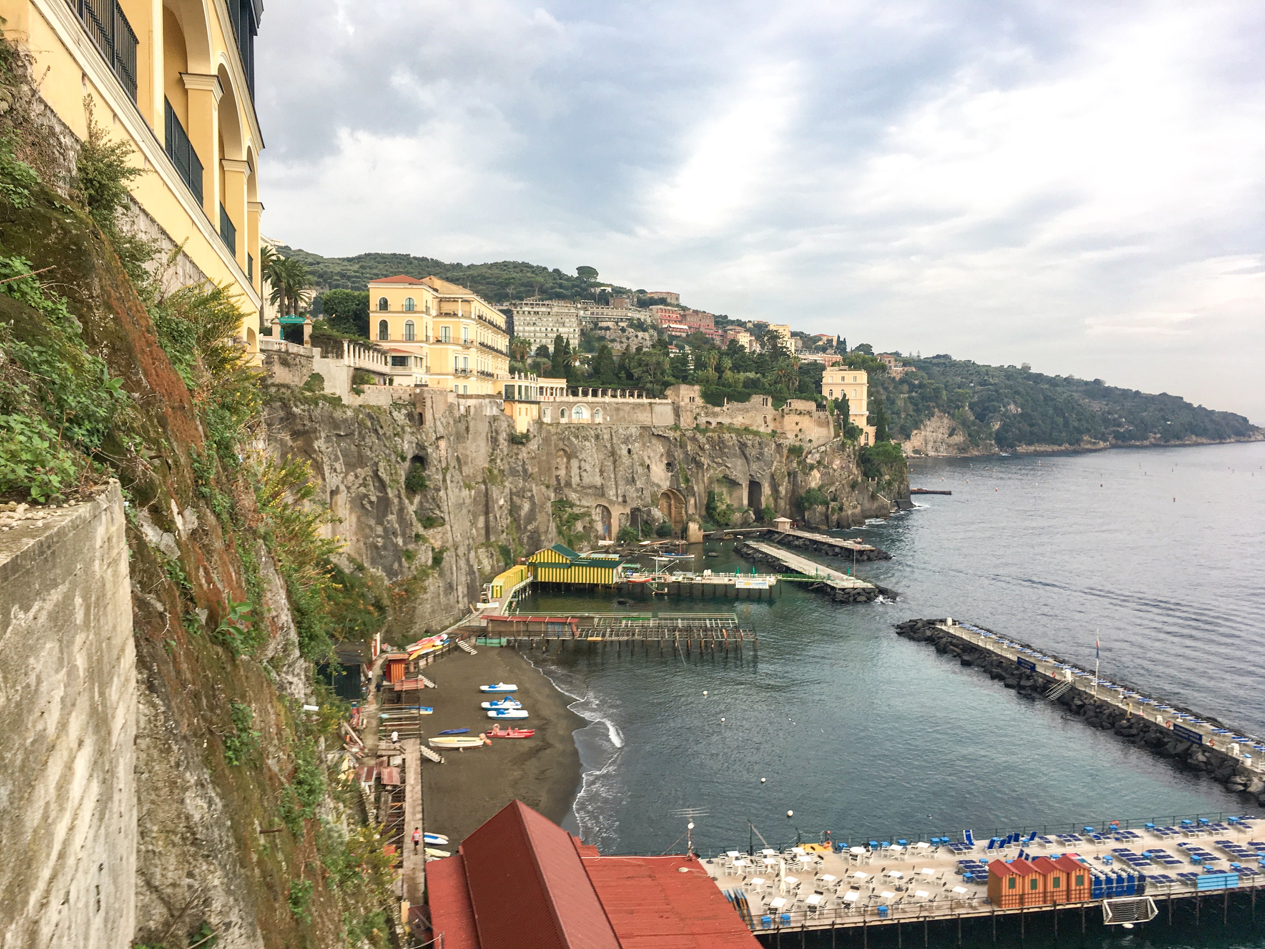 Photo of the bay in Sorrento