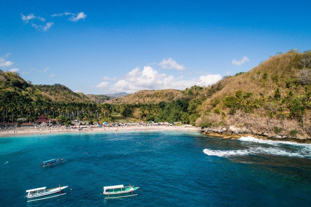 Panoramic view of Crystal Bay in Nusa Penida